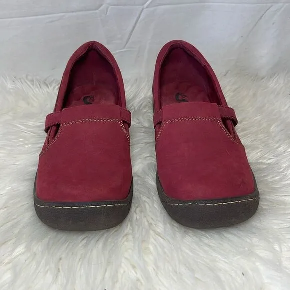SoftWalk Venezia Red Suede Slip On Shoes Sz 8.5 WIDE WIDTH