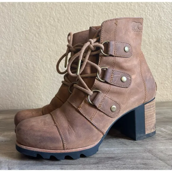 Sorel Addington Lace-Up Leather Boots Chunky Heels