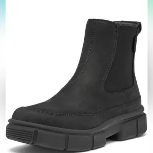 Sorel Black Chunky Sole Ankle Boots in Size 8.5