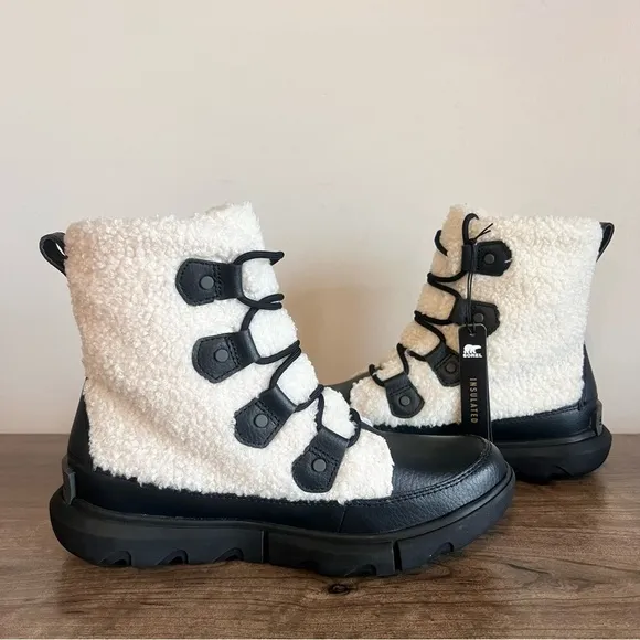 SOREL Explorer II Joan Cozy Women's Boot Size 8.5 SKU#243515