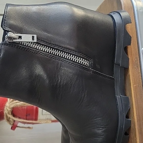 SOREL JOAN OF ARCTIC WEDGE III CHELSEA BOOTIE