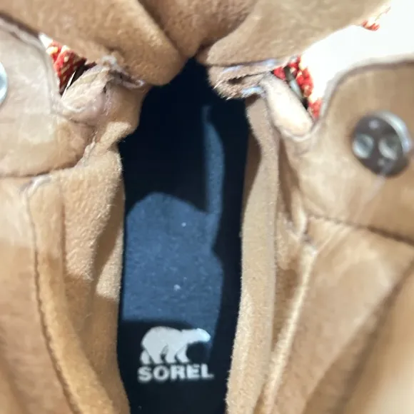 Sorel kinetic break thru conquest lace up light sneaker boot waterproof size 11