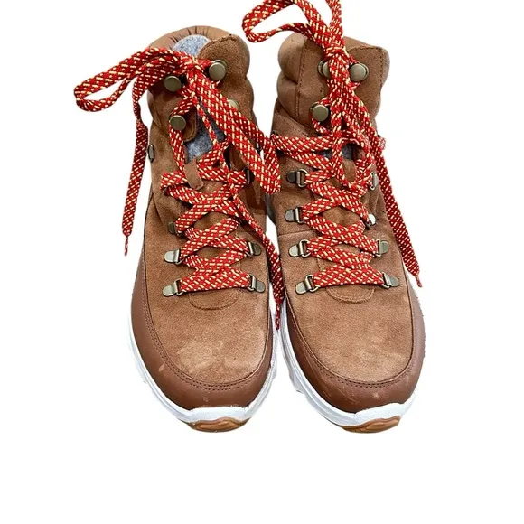 Sorel kinetic break thru conquest lace up light sneaker boot waterproof size 11
