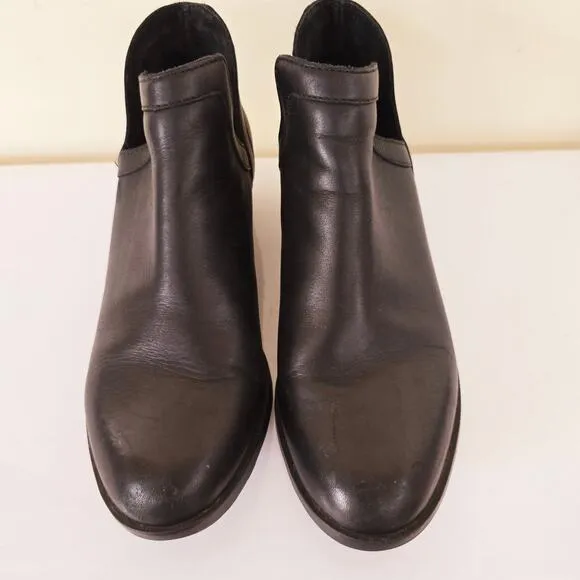 Sorel Lolla II Cut Out Bootie Black Leather Ankle Boots Women's Size 9.5