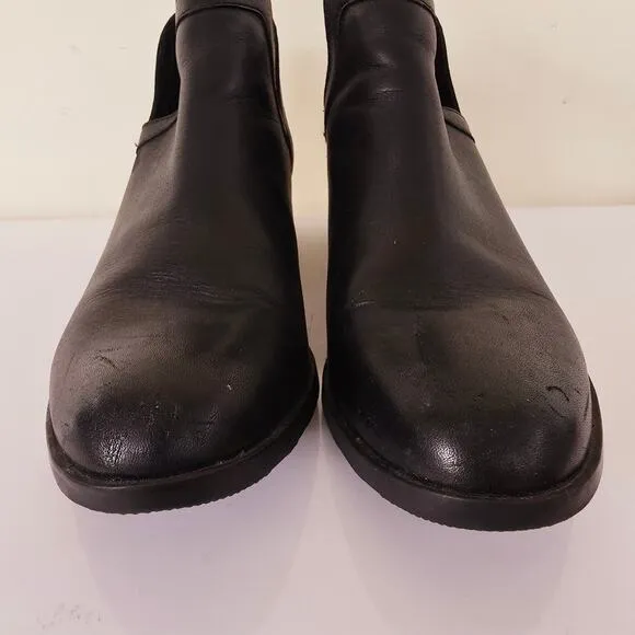 Sorel Lolla II Cut Out Bootie Black Leather Ankle Boots Women's Size 9.5