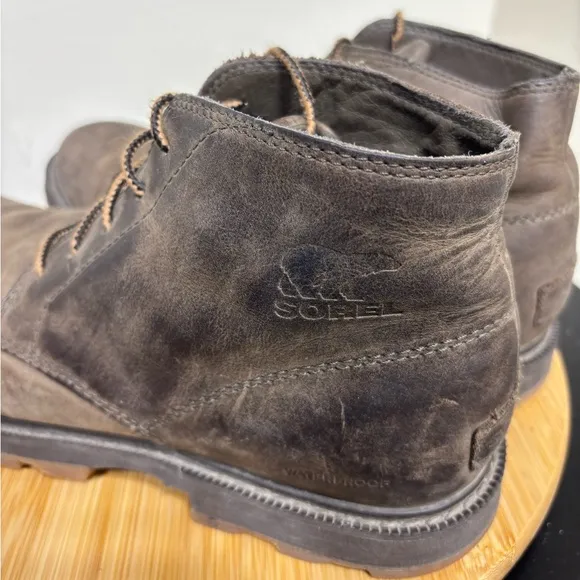 Sorel Men's Size 10 Madson ll Chukka Waterproof Boot Distressed Outdoors Hiking