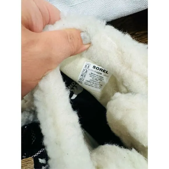 SOREL NWOB EVIE II COZY WOMEN'S Wedge BOOTIE
