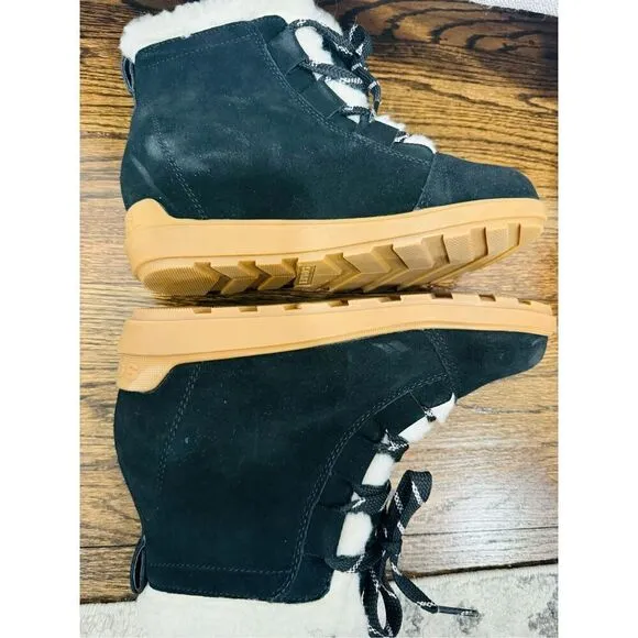 SOREL NWOB EVIE II COZY WOMEN'S Wedge BOOTIE