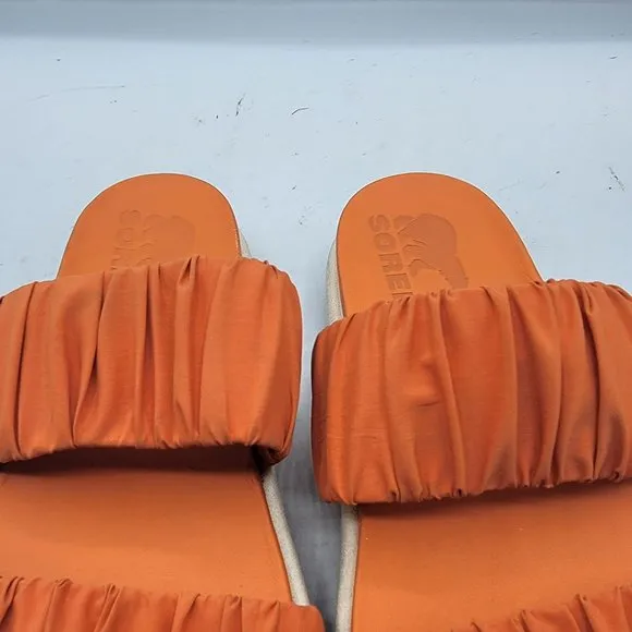 Sorel Roaming Two Strap Womens 7 Orange Sample Sandals Stretchy Straps NL4708-80