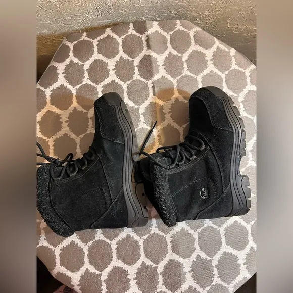 Sorel Waterfall Low Black Lace Up Boots with Rugged Design activewear suede