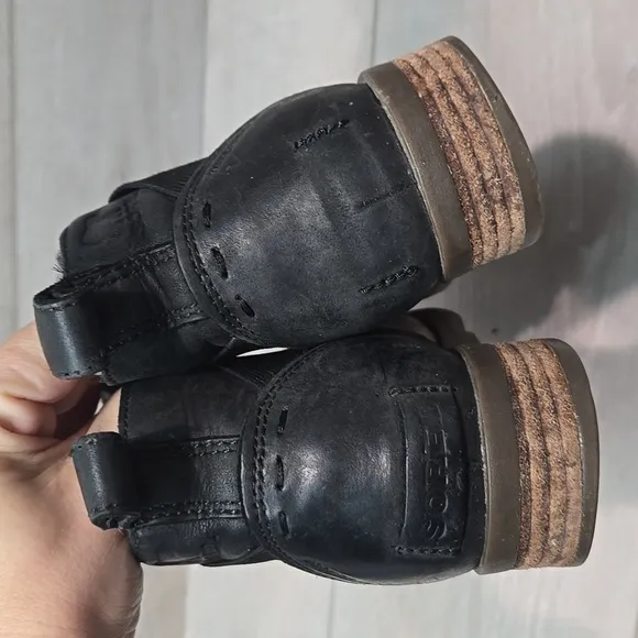 Sorel Women Emelie Chealse Leather Ankle Boots Shoes Sz 6