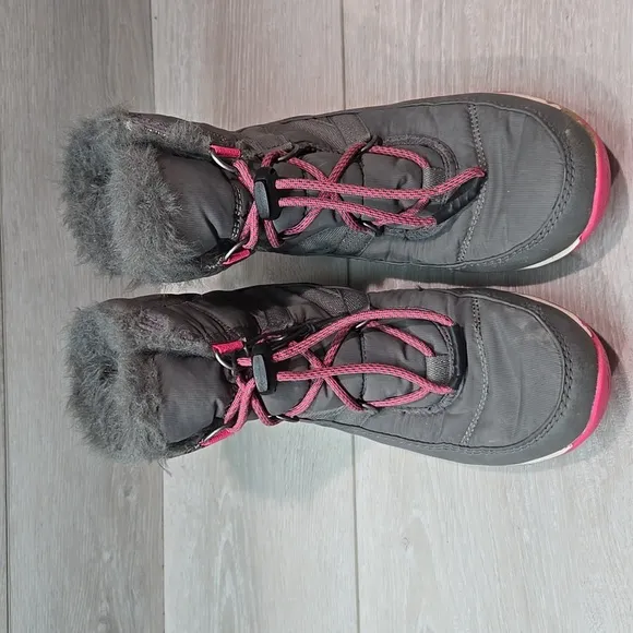 Sorel Women Waterproof Outdoor Hiking boots shoes sz 5