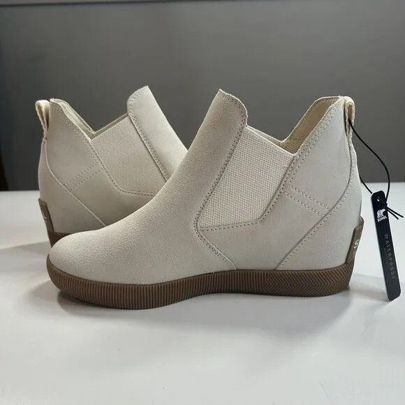 Sorel Women’s 9 Out N About Wedge II White Slip-On Waterproof Shoes Booties