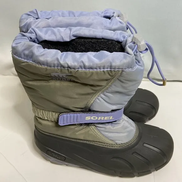 SOREL - Youth Flurry Winter Snow Boots for Kids  Blue / Gray Size 4 NY1810-540