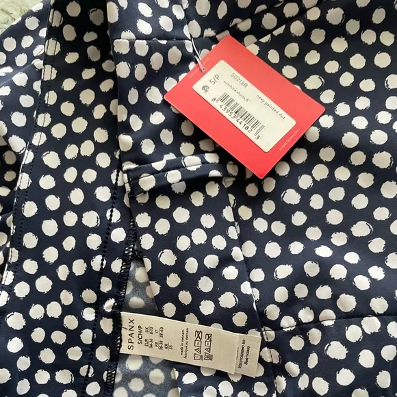Spanx Sunshine Shorts 6” Navy Painted Dot