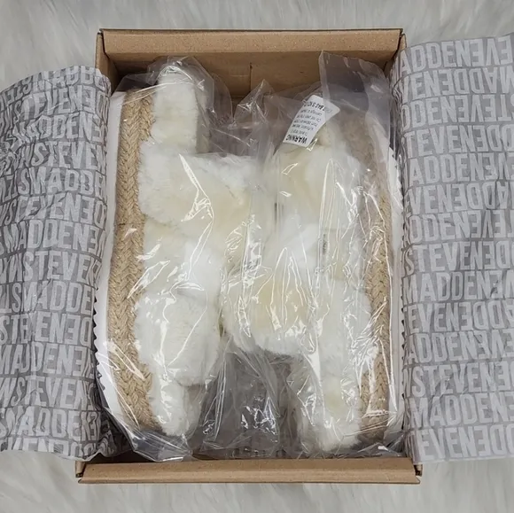 Steve Madden Katana Fuzzy Sandal Shoes Natural