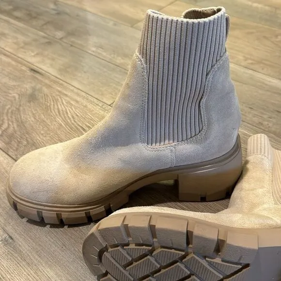 Steve Madden Shoes Steve Madden Hutch  Women's Boots size 8 NEW