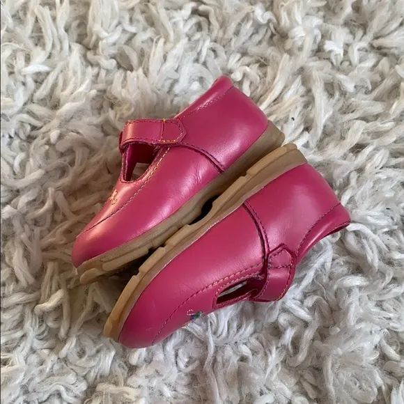 Stride Rite pink leather‎ Mary Jane walker shoes