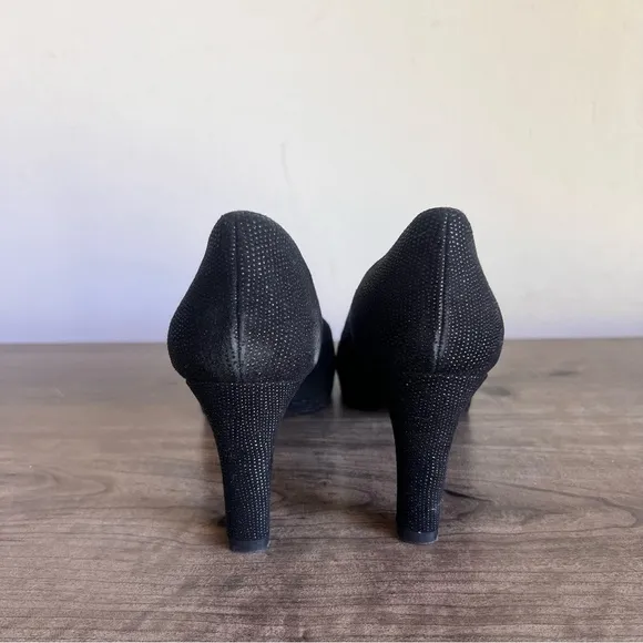 Stuart Weitzman Blog Black Goosebumps Nappa Women's Shoe Size 7.5 SKU#241289