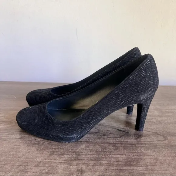Stuart Weitzman Blog Black Goosebumps Nappa Women's Shoe Size 7.5 SKU#241289