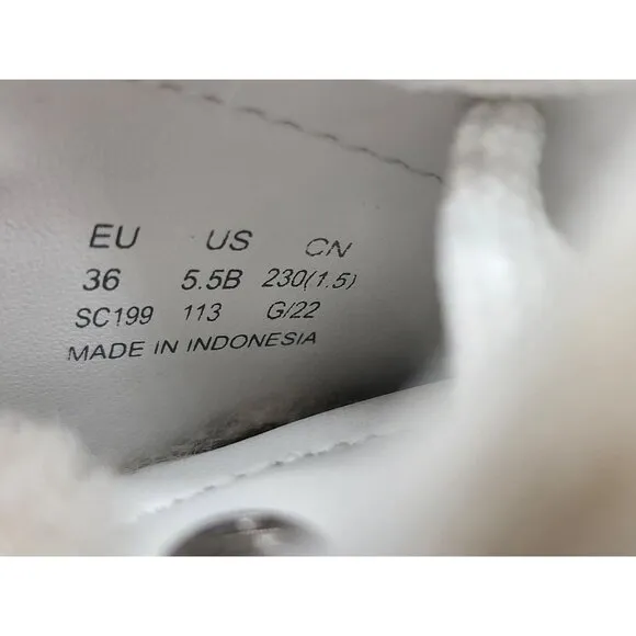 Stuart Weitzman Daryl Cozy Genuine Shearling Womens Sneakers Shoes Size 5.5B