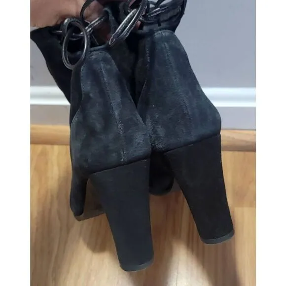 Stuart Weitzman Glove Suede Round Boots 7.5