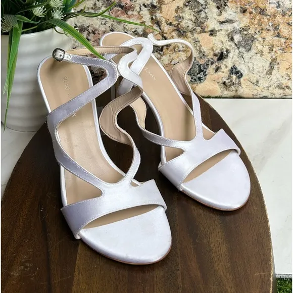 Stuart Weitzman Mariposa white Satin Sandal size 8 women Bride shoes