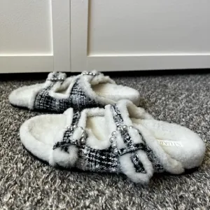 Stuart Weitzman Piper‎ Chill Women’s Tweed Slide NWOT Sandals Size 9