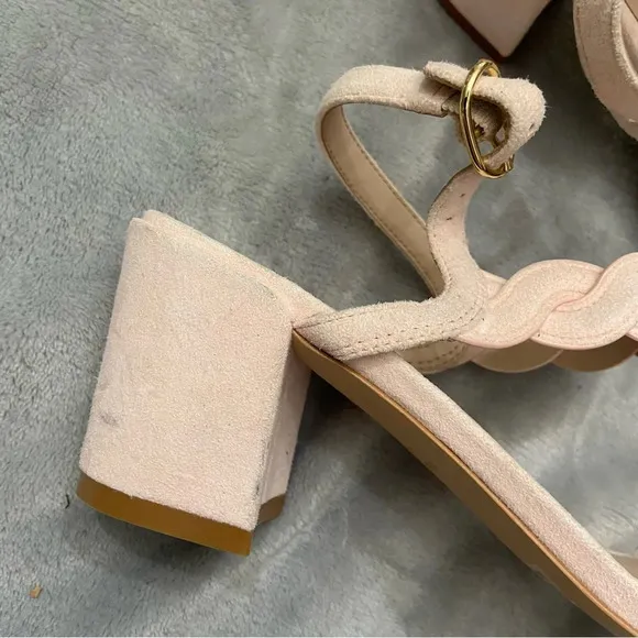 Stuart Weitzman Twistie Pink Suede Block Heel Ankle Strap Sandals Size 7B