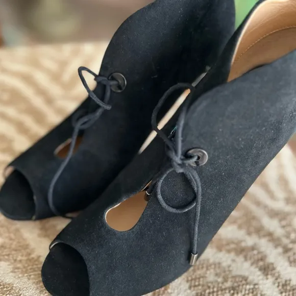 Suede black shoes peep toe heels booties lace detail