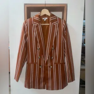 Suit Set: Women's Double Breasted Striped Blazer &amp; Wide Leg Pinstripe Brown NWOT