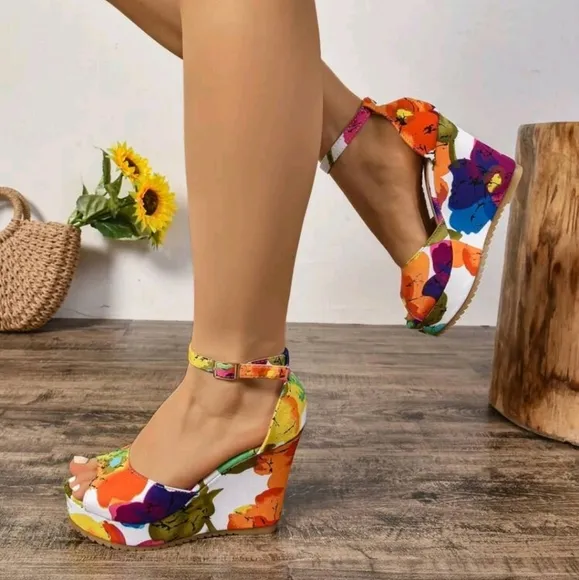 Summer European And American Style Platform Wedge High Heel Sandals,Women