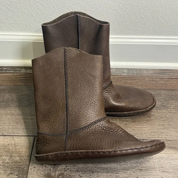 Sundance Boots Brown Mens US 11 Mid Calf Textured Leather Contrast Stitching