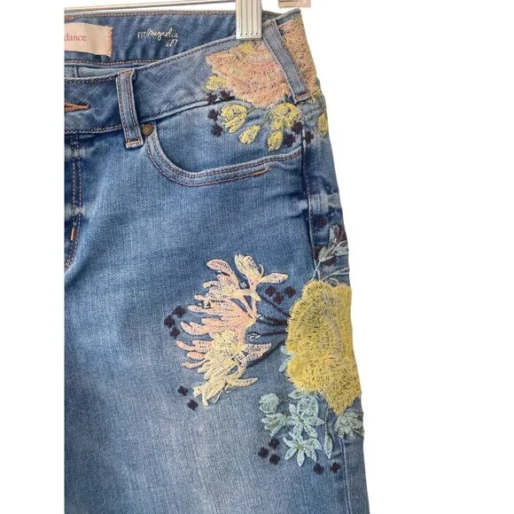 Sundance Embroidered Magnolia Fit Denim Shorts Women's 27 Bermuda