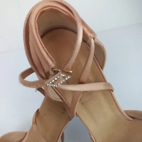 Supadance 1618 Latin Salsa Ballroom Strappy Heels 2.5&quot; Flesh Like New