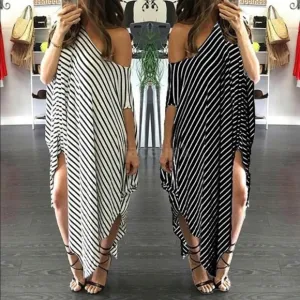 Super Sexy Black&amp;White Striped Slouchy Maxi Dress