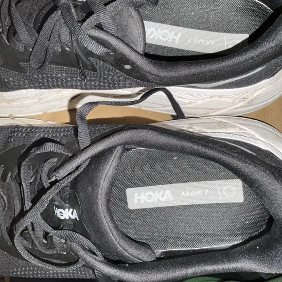 Sz 13 wide Hoka ARAHI 7 Men's Black Running Shoes
