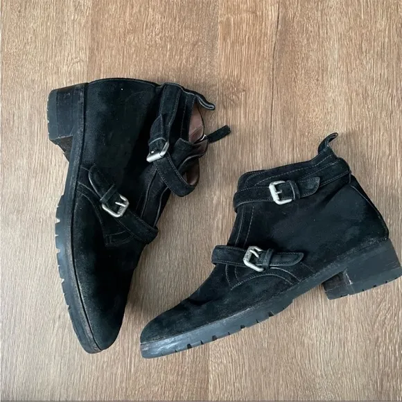 TABITHA SIMMONS Suede Aggy Boots Combat Style Black Size 9