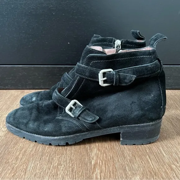 TABITHA SIMMONS Suede Aggy Boots Combat Style Black Size 9