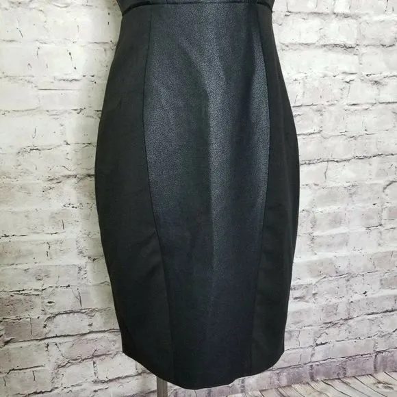 Tahari Ida Curvy Textured Center Panel‎ Dress
