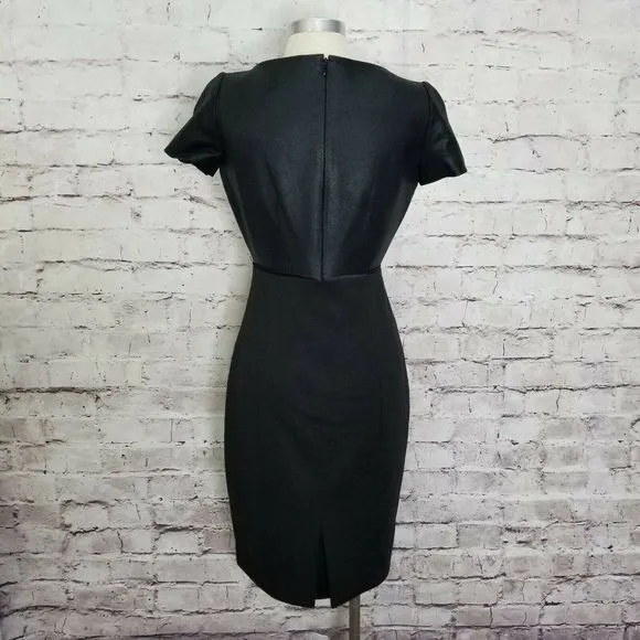 Tahari Ida Curvy Textured Center Panel‎ Dress