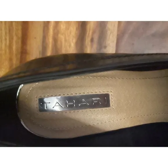 Tahari Size 8‎ Loren Black Patent Leather Shoes NWOT