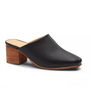 Talbots Black Leather Mules – Size 7.5 – Classic Slip-On Style