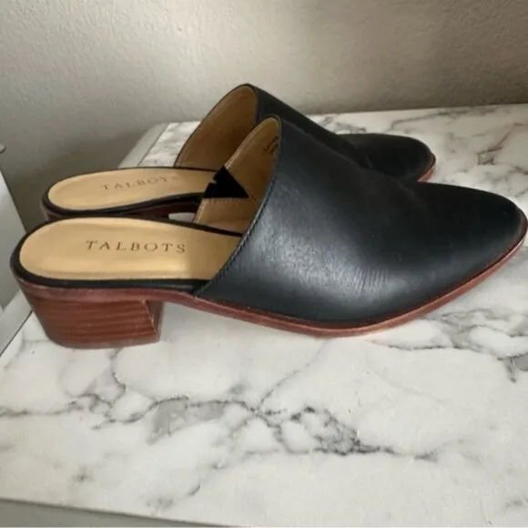 Talbots Black Leather Mules – Size 7.5 – Classic Slip-On Style
