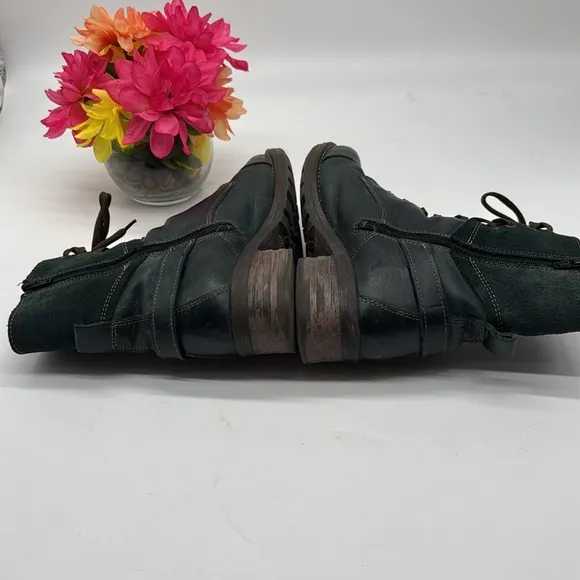 Taos Crave Dark Green Combat Moto Boots with Distressed Leather Size 40 BAB7923J
