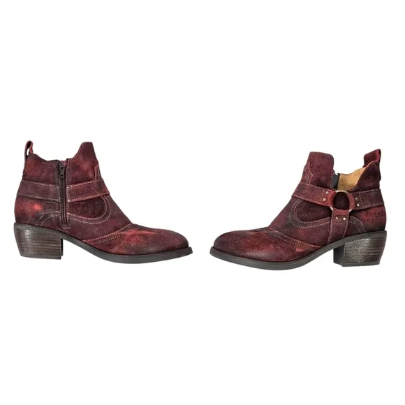 Taos Footwear Howdy Rugged Coastal Cow Girl Maroon Ankle Boots Chunky Heel