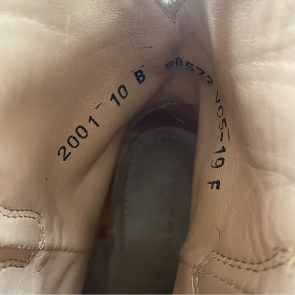 Tecovas Lucy Boots in Taupe Size 10 Gently Used