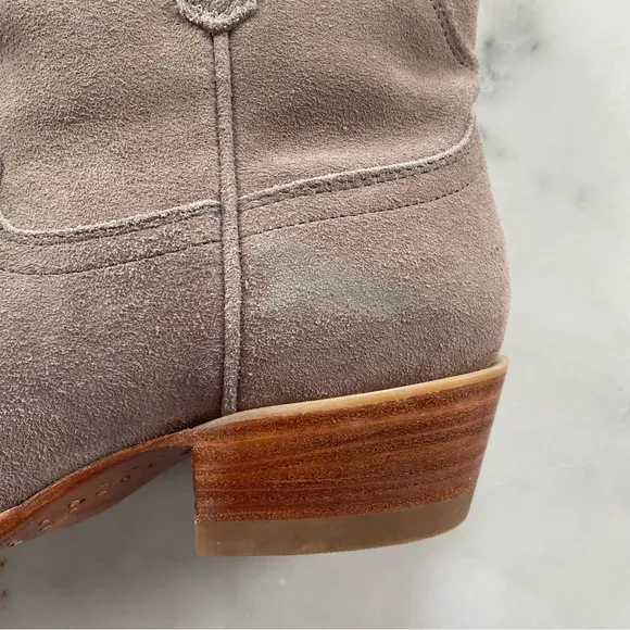 Tecovas Lucy Boots in Taupe Size 10 Gently Used