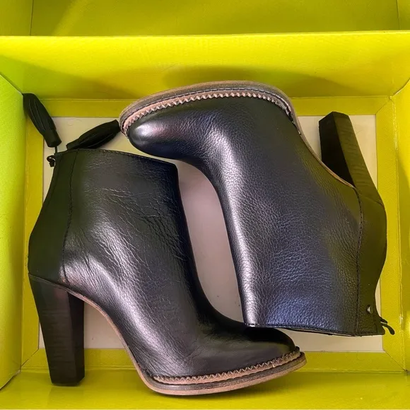 Ted Baker Ecarna Women's Black Heeled Bootie Size 6 SKU#243010