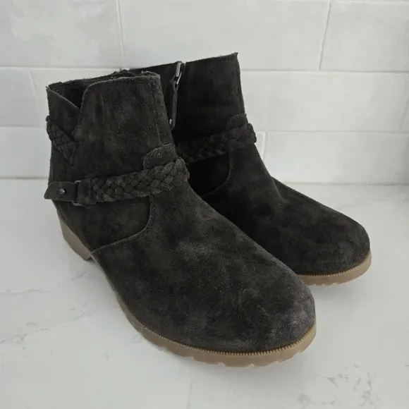 Teva De La Vina Gray Suede Ankle Boots Zip-Up Leather Delavina Size 8.5